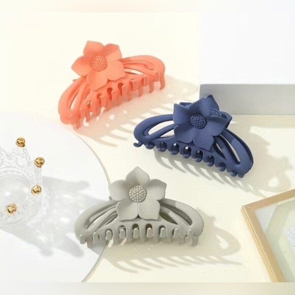 THREE LARGE Matte Boho Minimalist Large Flower Hair Clip​​ - Picture 6 of 7